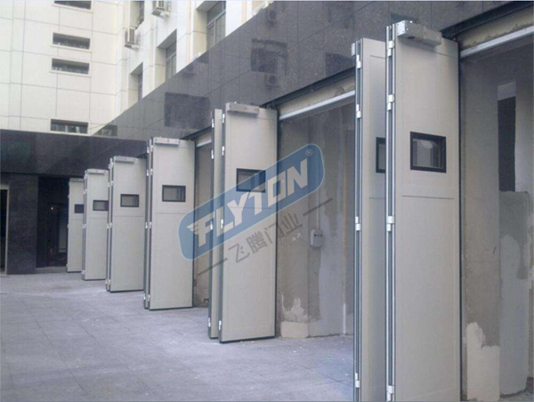工業(yè)折疊門